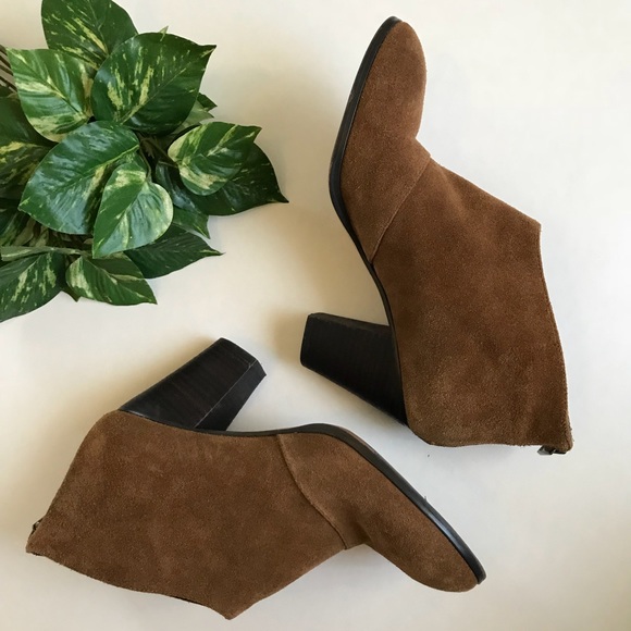 Ann Taylor Shoes - Ann Taylor • Camel Brown Suede Booties Size 8